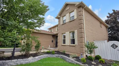 1821 Pilgrims Way, Oakville, On L6m 1x2
