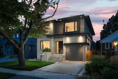 34 Edgecroft Road, Toronto, On M8z 2b6