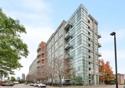 200 Manitoba Street 609, Toronto, On M8y 3y9