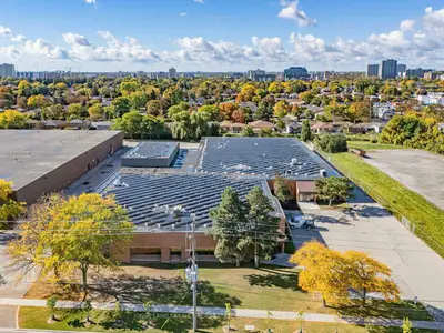 2500 Tedlo Street, Mississauga, On L5a 4a9