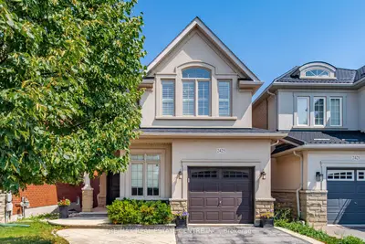 2425 Quetico Crescent, Oakville, On L6m 0r4