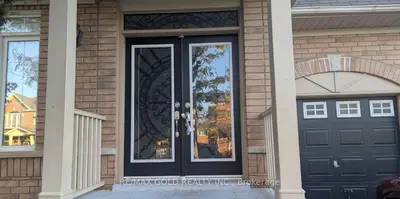 3 Borneo Crescent, Brampton, On L6r 3c7