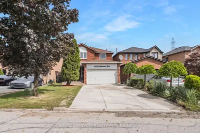 4558 Pemmican Trail, Mississauga, On L4z 2l8