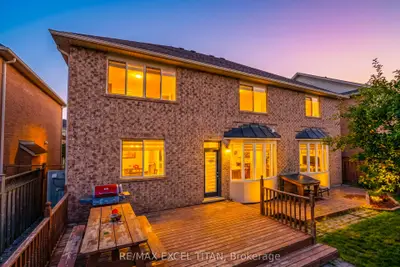 7 Braydon Boulevard, Brampton, On L6p 1g2