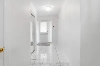 81 Tessler Crescent, Brampton, On L6x 4x4