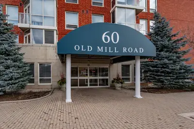 60 Old Mill Road 409, Oakville, On L6j 7v9
