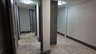 8 Melanie Drive 22, Brampton, On L4t 4k8