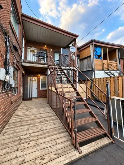 1193 St Clair Avenue W, Toronto, On M6e 1b5