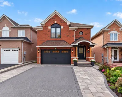 228 Rosemount Avenue, Toronto, On M9n 3x6