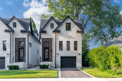45 Benson Avenue, Mississauga, On L5h 2p3