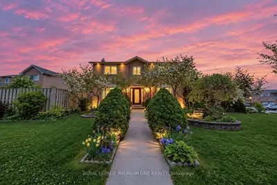 25 Sir Lancelot Court, Caledon, On L7e 1n3
