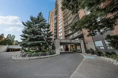 20 Mississauga Valley Boulevard 701, Mississauga, On L5a 3s2
