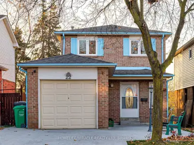 22 Cassander Crescent, Brampton, On L6z 1z2