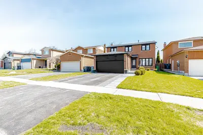 85 Derose Avenue, Caledon, On L7e 1a6
