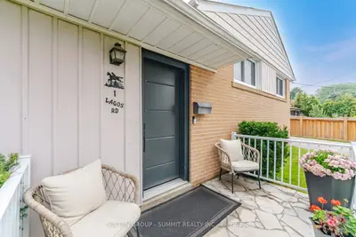 1 Lagos Road, Toronto, On M9w 4e3