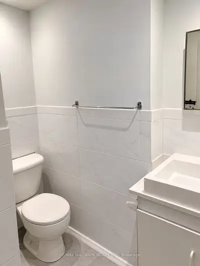 66 Simpson Avenue, Toronto, On M8z 1e3