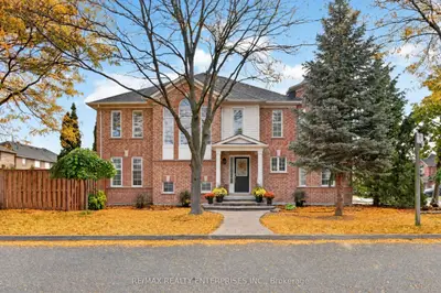 5555 Linwell Place, Mississauga, On L5m 6l7