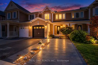 266 Woodley Crescent, Milton, On L9t 8c4