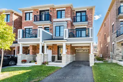 13 Keppel Circle, Brampton, On L7a 0b6