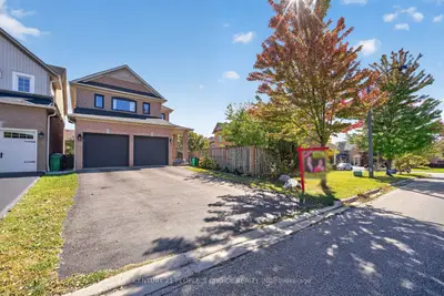 812 Knotty Pine Grove, Mississauga, On L5w 1k5
