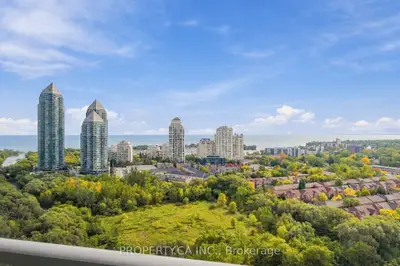 165 Legion Road N 2029, Toronto, On M8y 0b3