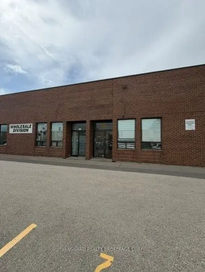 135 Limestone Crescent, Toronto, On M3j 2r1