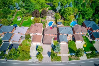 4230 Credit Pointe Drive Main, Mississauga, On L5m 3k2