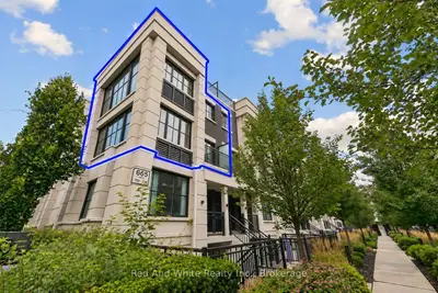 665 Cricklewood Drive 703, Mississauga, On L5g 0b9