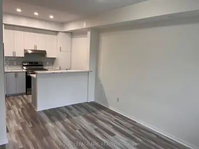 5035 Oscar Peterson Boulevard 102, Mississauga, On L5m 0p4