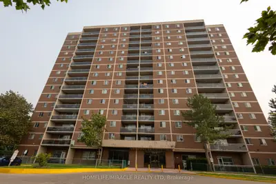 49 Silverstone Drive 1007, Toronto, On M9v 3g2