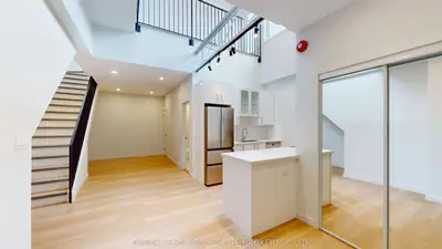 268 Jane Street 203, Toronto, On M6s 3z2