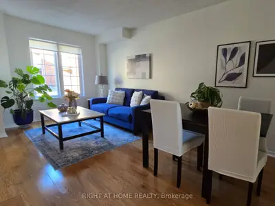 43 Brickworks Lane, Toronto, On M6n 5h8