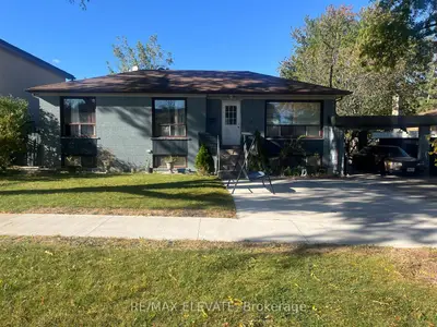 100 Stavely Crescent, Toronto, On M9w 2c8