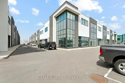 5270 Solar Drive 102a, Mississauga, On L4w 0g7