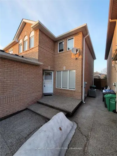 6519 Sapling Trail, Mississauga, On L5n 7j3