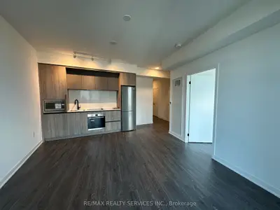 2495 Eglinton Avenue W 1913, Mississauga, On L5m 2v8