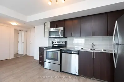 1410 Dupont Street 2304, Toronto, On M6h 2b1