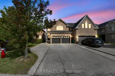 7283 Bread Fruit Lane, Mississauga, On L5n 8h6