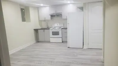 41 Spotted Owl Crescent Bsmt, Brampton, On L7a 0k1