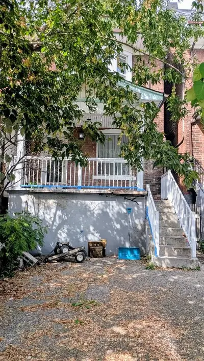 160 Rosemount Avenue, Toronto, On M6h 2m9