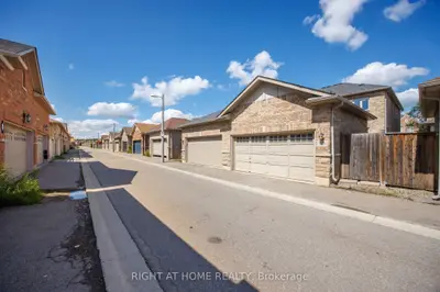 3128 Robert Brown Boulevard, Oakville, On L6m 4l7