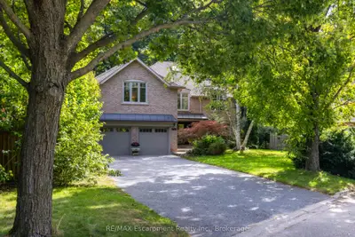 1530 Chasehurst Drive, Mississauga, On L5j 3a8