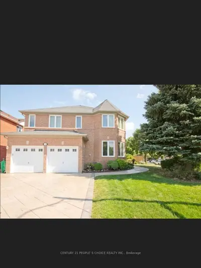 60 Hollybush Street Upper, Brampton, On L6r 1a6
