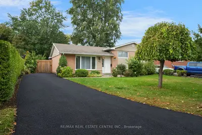 66 Theodore Drive, Mississauga, On L5m 1e4