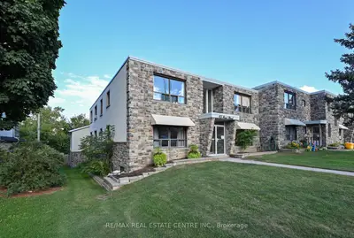 65 First Street 10, Orangeville, On L9w 2e6