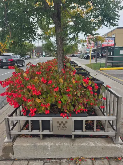718 Wilson Avenue 202 & 203, Toronto, On M3k 1e2