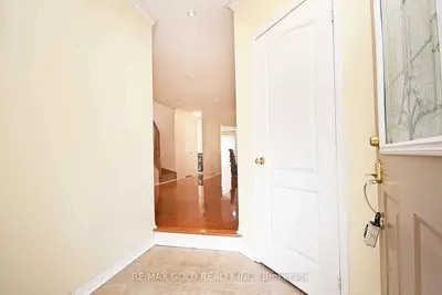 3289 Carabella Way, Mississauga, On L5m 6t4
