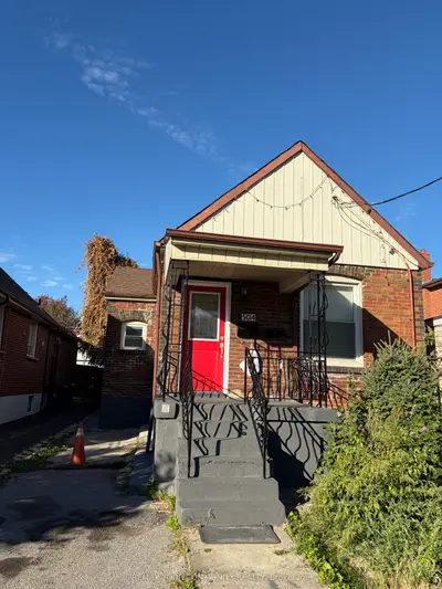 504 Caledonia Road Main, Toronto, On M6e 4v2