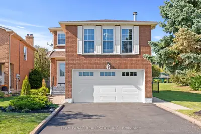 42 Kingknoll Drive, Brampton, On L6y 3g6