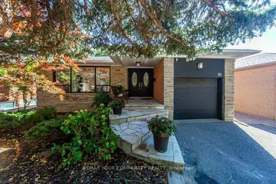 66 Decarie Circle, Toronto, On M9b 3j3